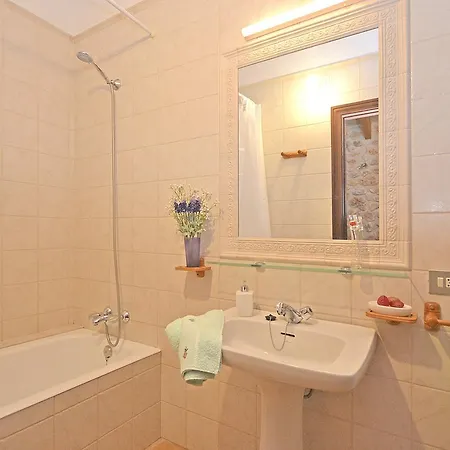 Holiday home Carratxet *